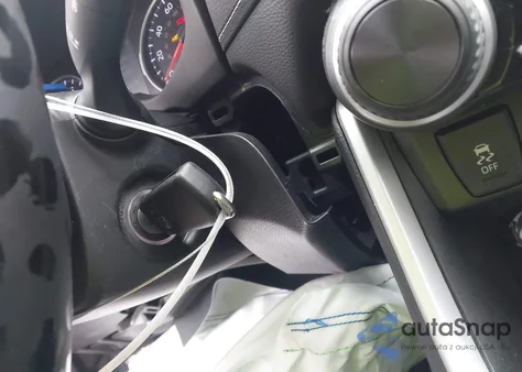 2021 Toyota Rav4 Le z USA, uszkodzony, nr VIN 2T3H1RFV6MW152177